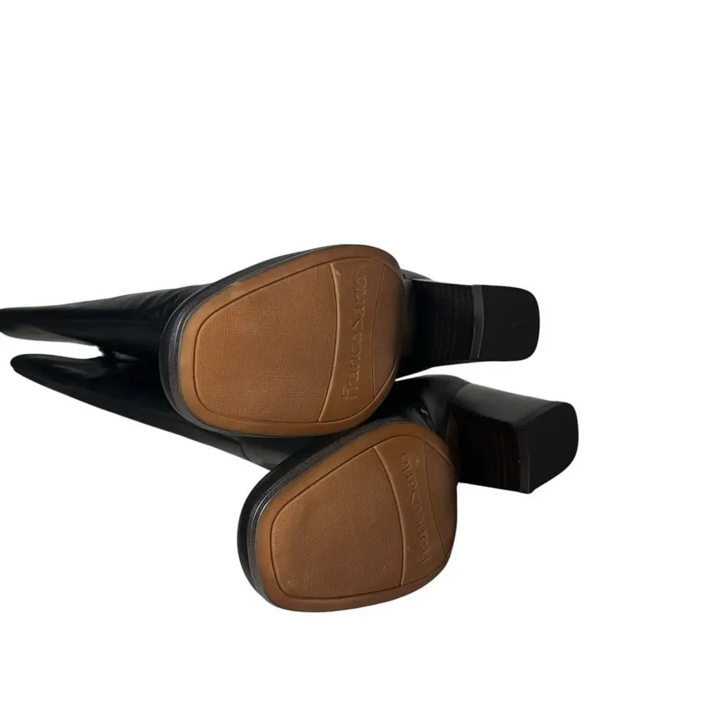 Clarks classic black
